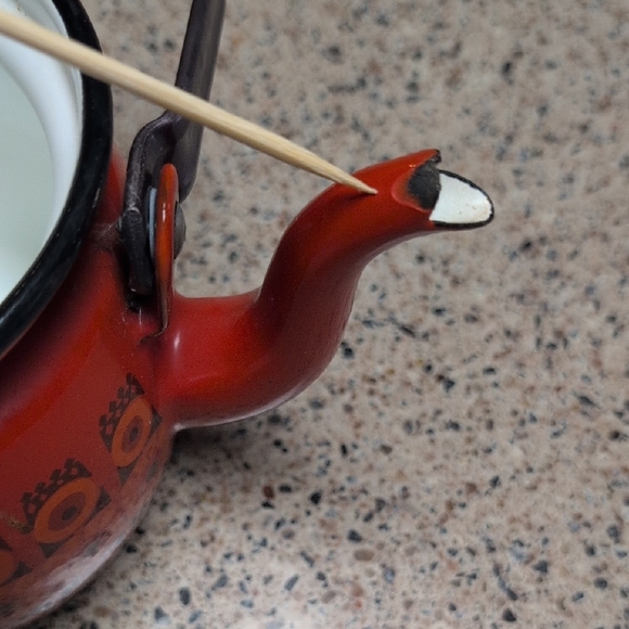 FINEL Of FINLAND/Kaj Franck Red Enamel Teapot - Picture 10 of 16